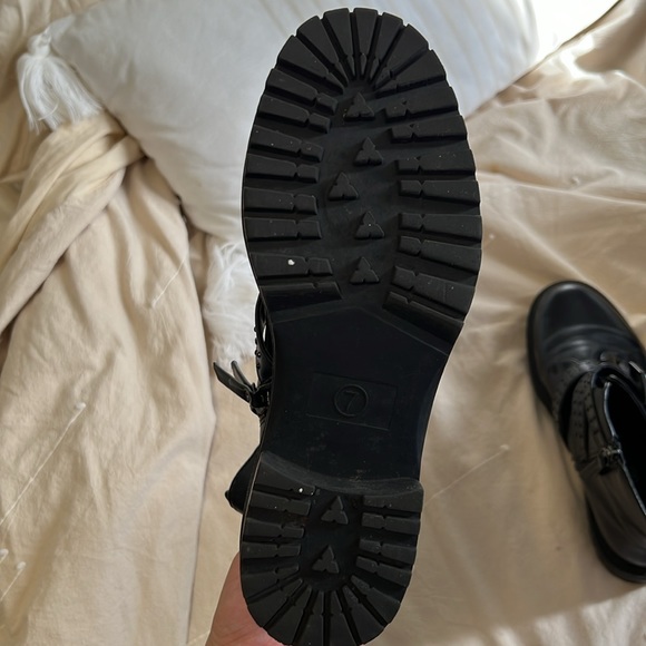 A New Day Calypso Moto Boots | Size 7 - Picture 3 of 3